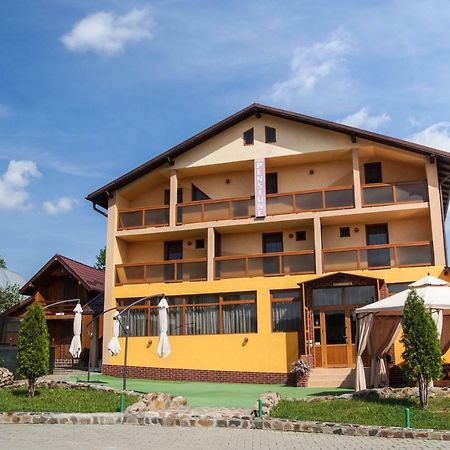 Hotel Pensiunea Nicol Valea Iasului Exterior foto
